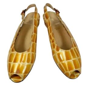Bruno Magli Size 9 Alligator Print Patent Leather Yellow Slingback Flats Wedge